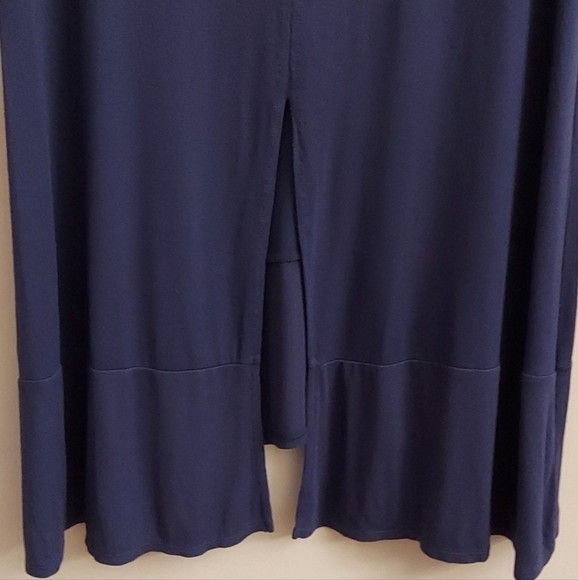 LOGO BY LORI GOLDSTEIN Navy Blue Pullover Short Sleeve Split Back Tunic - Picture 8 of 13